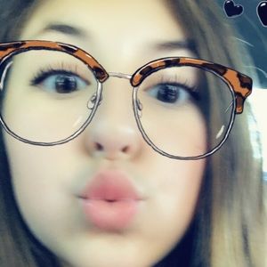 Meet your Posher, Jacklyn